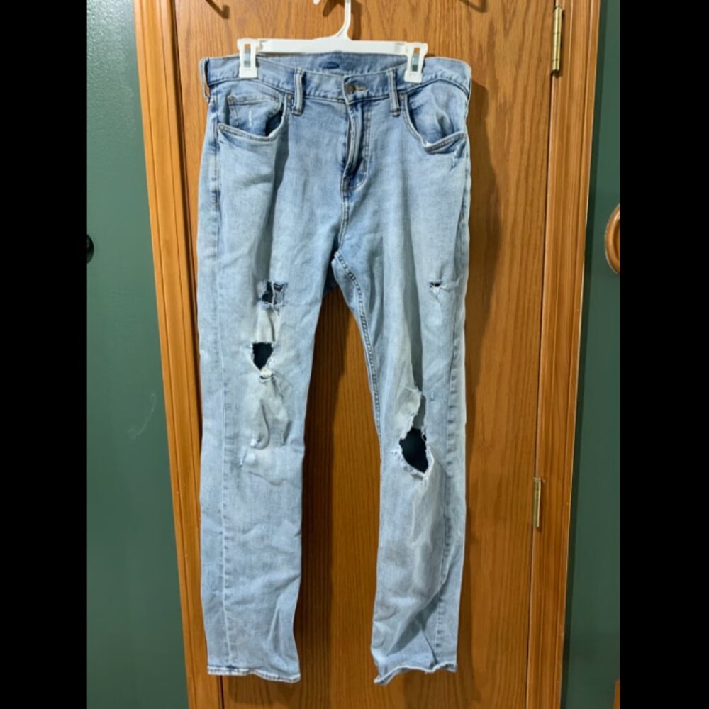 Slim ripped jeans